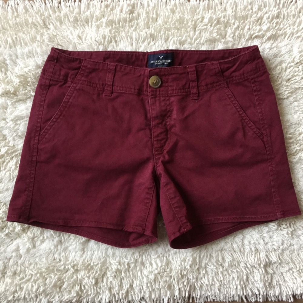 American Eagle burgundy shorts